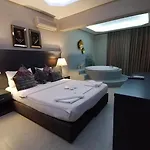 Aparthotel Golden Life