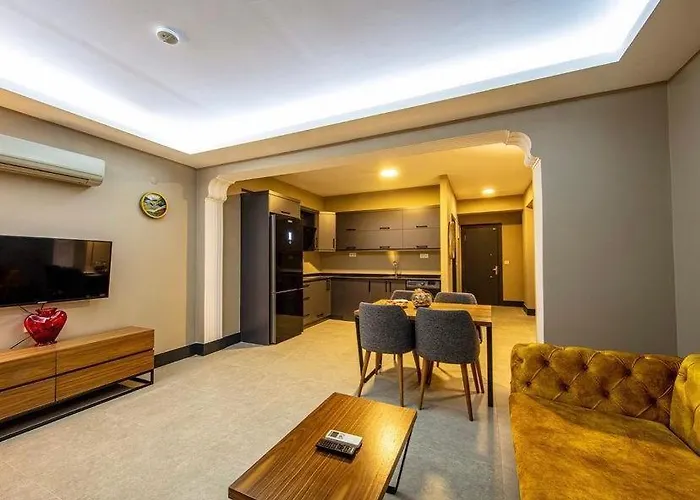 Apartmanhotel Golden Life *